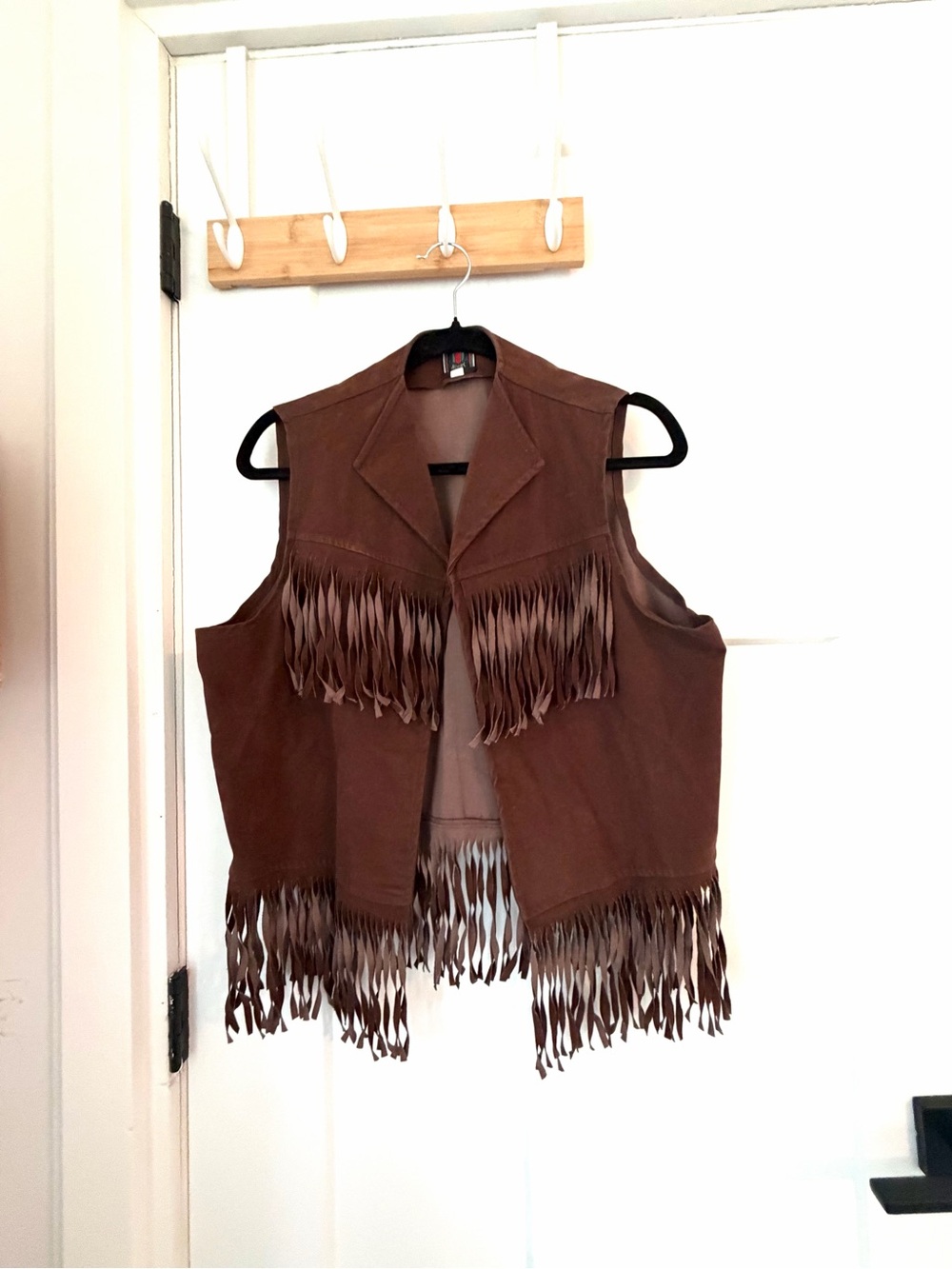 Vintage 1970’s Brown Fringe Suede Rugby brand size M